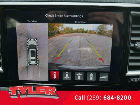 New 2026 Chrysler Pacifica Select AWD/4WD image 50