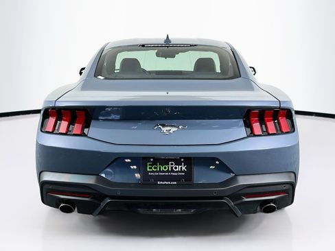 Used 2026 Ford Mustang Premium RWD image 7
