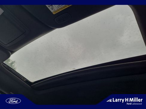 Used 2015 Ford F350 Lariat w/ Lariat Ultimate Package image 30