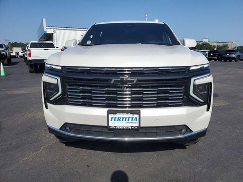 Certified 2025 Chevrolet Tahoe High Country AWD/4WD image 37