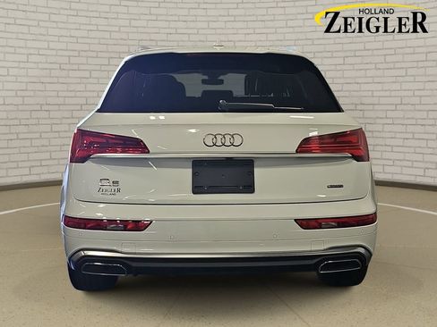 Used 2023 Audi Q5 2.0T Premium Plus w/ Premium Plus Package AWD/4WD image 6