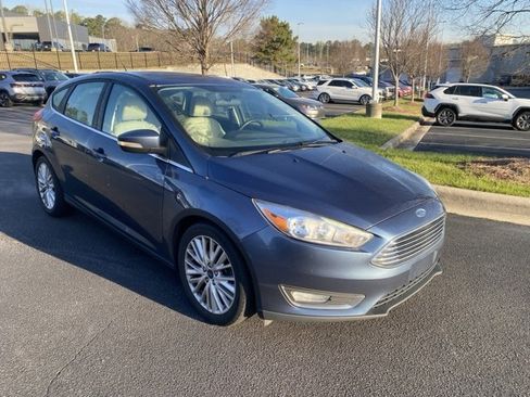 Used 2018 Ford Focus Titanium image 7