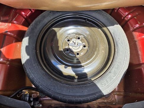 Used 2010 Ford Mustang Coupe RWD image 12