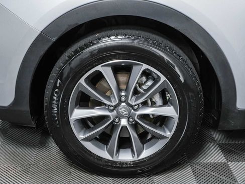 Used 2019 Hyundai Santa Fe XL SE FWD image 36