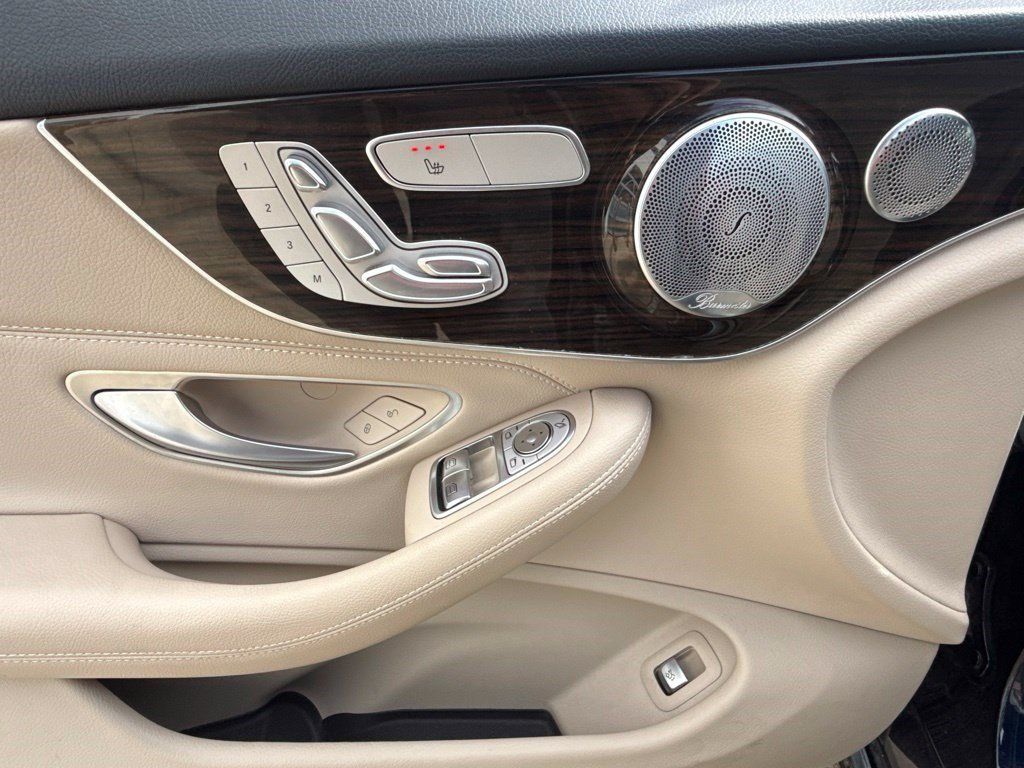 Used 2021 Mercedes-Benz C 300 4MATIC Coupe image 12