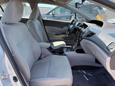 Used 2012 Honda Civic LX image 18