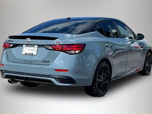 Certified 2025 Nissan Sentra SR w/ Midnight Edition FWD image 5