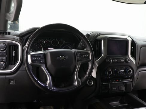 Used 2021 Chevrolet Silverado 1500 LT Trail Boss w/ Bed Protection Package image 8