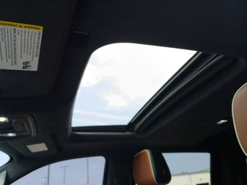 Used 2024 GMC Sierra 2500 Denali Ultimate image 7