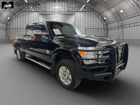 Used 2016 Ford F350 Lariat w/ Lariat Ultimate Package AWD/4WD image 3