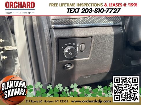 Used 2020 Jeep Grand Cherokee SRT image 25