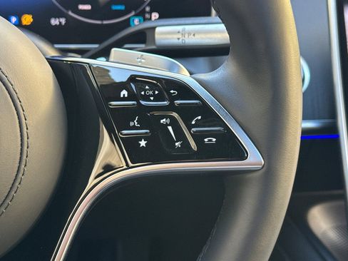 Certified 2025 Mercedes-Benz S 580 4MATIC Sedan image 31
