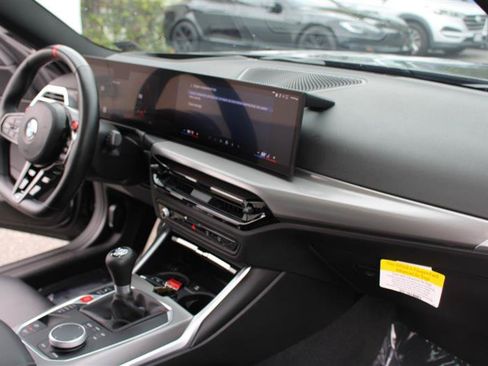 Used 2025 BMW M2 w/ Lighting Package RWD image 17