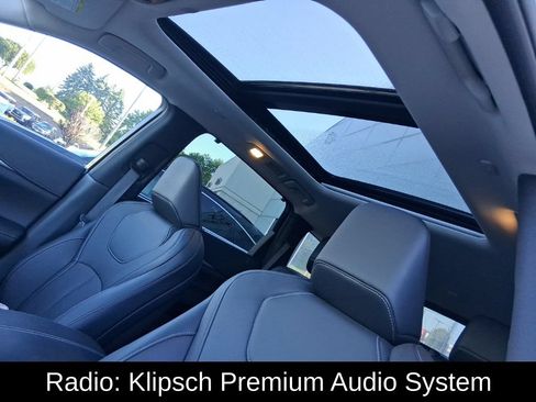 Certified 2026 INFINITI QX60 Luxe w/ Cargo Package AWD/4WD image 22