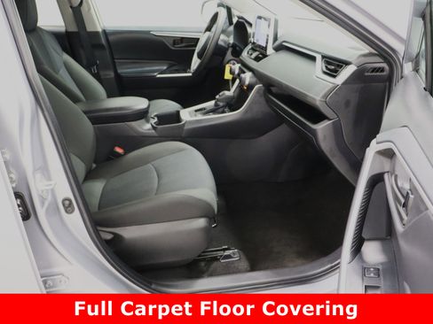 Certified 2024 Toyota RAV4 LE image 33