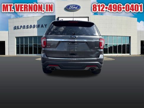 Used 2018 Ford Explorer XLT w/ Equipment Group 202A AWD/4WD image 5