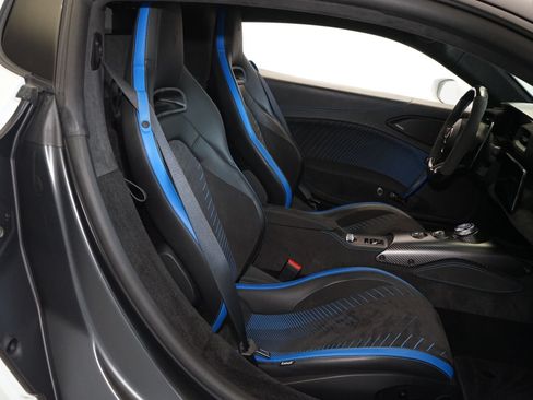 Used 2022 Maserati MC20 Coupe RWD image 14
