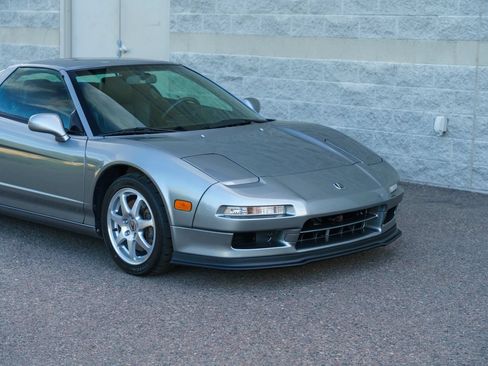 Used 1999 Acura NSX T RWD image 49
