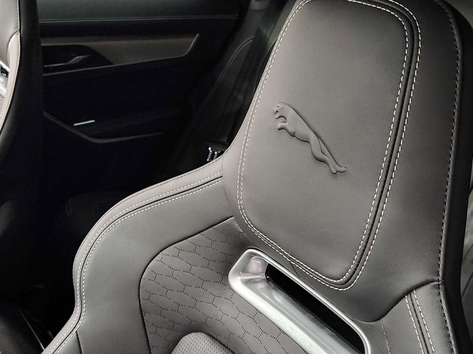 New 2026 Jaguar F-PACE R-Dynamic S AWD/4WD image 15