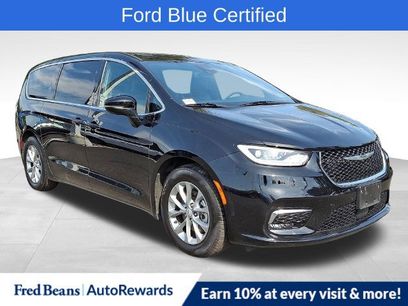 Used 2026 Chrysler Pacifica Limited