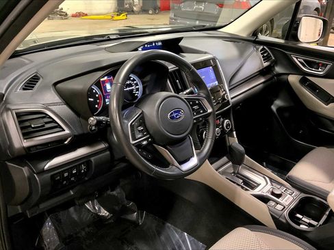 Certified 2023 Subaru Forester Premium image 18