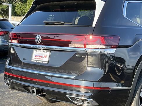 New 2026 Volkswagen Atlas SEL Premium R-Line AWD/4WD image 19