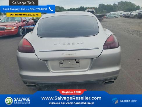 Used 2011 Porsche Panamera RWD image 8