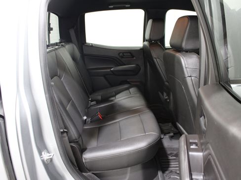 Used 2025 Chevrolet Colorado Trail Boss AWD/4WD image 24