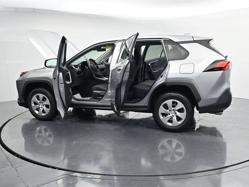 Used 2024 Toyota RAV4 LE AWD/4WD image 42