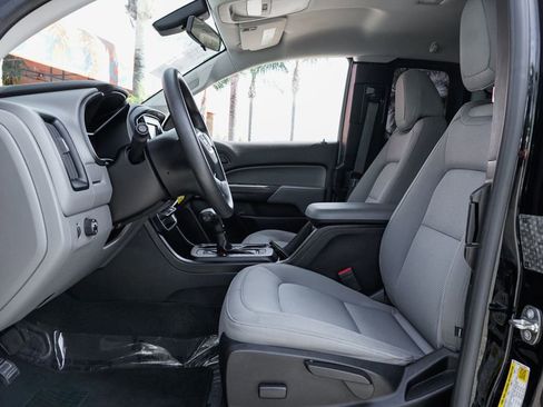 Used 2018 GMC Canyon W/T w/ Convenience Package image 18