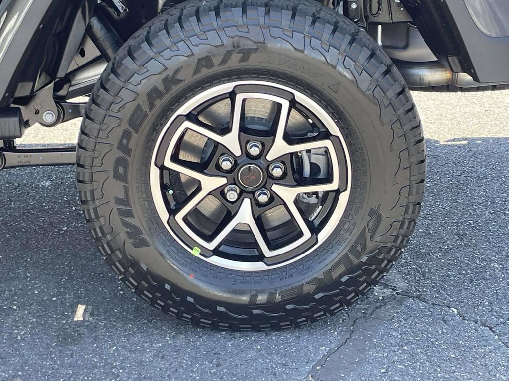 New 2026 Jeep Gladiator Rubicon AWD/4WD image 12