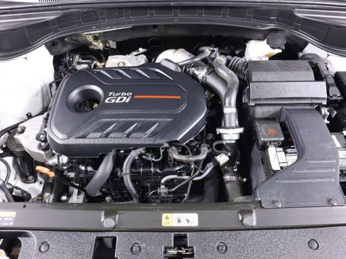 Used 2017 Hyundai Santa Fe Sport AWD/4WD image 46