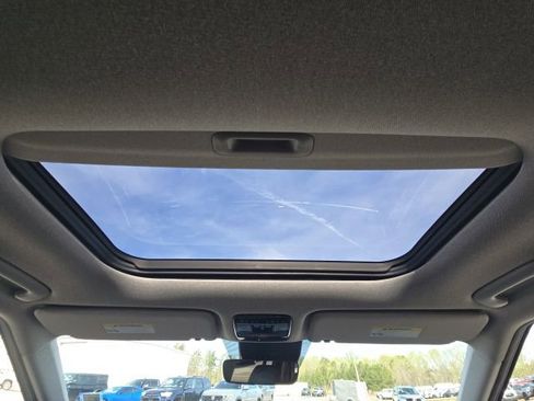 Used 2024 Hyundai Santa Fe Limited image 46