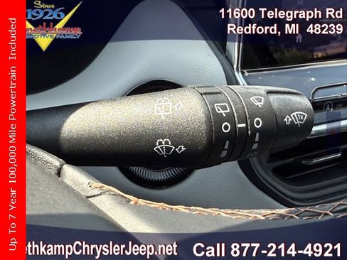 Certified 2022 Jeep Compass Limited image 16