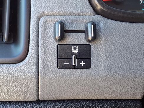 Used 2022 Chevrolet Colorado W/T w/ WT Convenience Package image 18