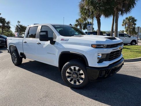 New 2026 Chevrolet Silverado 2500 Custom w/ Custom Value Package AWD/4WD image 9