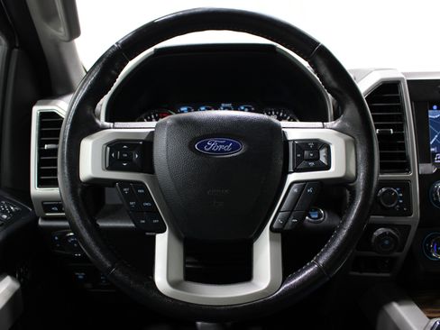 Used 2019 Ford F150 Lariat AWD/4WD image 10