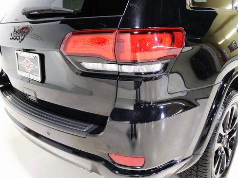 Used 2019 Jeep Grand Cherokee Altitude image 8