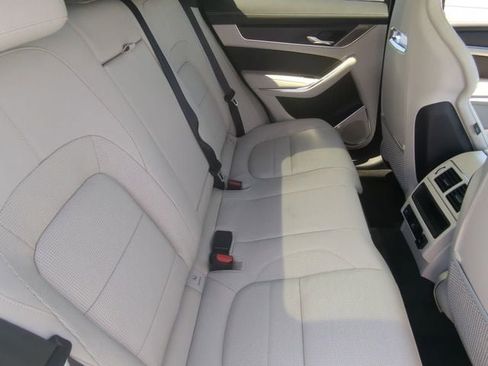 New 2025 Jaguar F-PACE R-Dynamic S AWD/4WD image 7