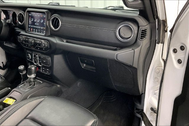 Used 2021 Jeep Wrangler Unlimited Sahara AWD/4WD image 17