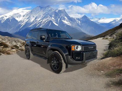 Certified 2024 Toyota Land Cruiser image 8