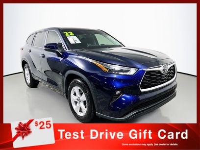 Used 2023 Toyota Highlander LE