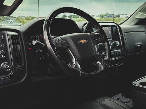Used 2018 Chevrolet Silverado 3500 LT w/ LT Convenience Package AWD/4WD image 2