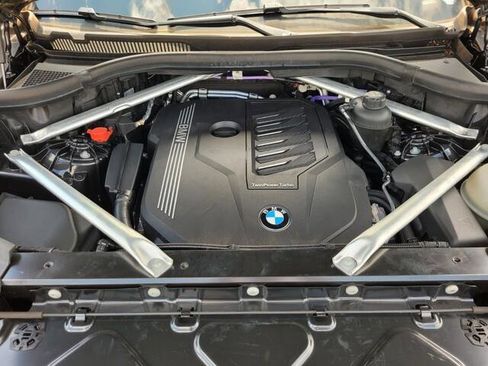 Certified 2023 BMW X5 sDrive40i image 13