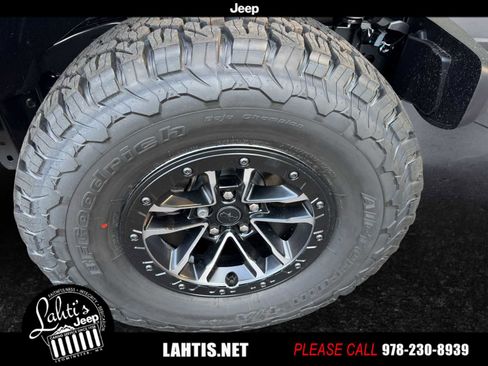 New 2025 Jeep Wrangler Sport image 9