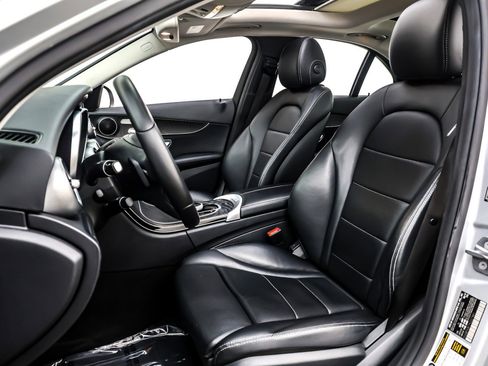 Used 2017 Mercedes-Benz C 300 Sedan image 17