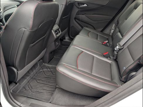 Used 2024 Chevrolet Equinox RS w/ RS Leather Package AWD/4WD image 13