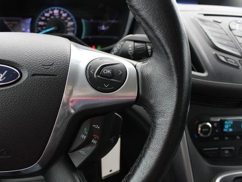 Used 2013 Ford C-MAX SE FWD image 12