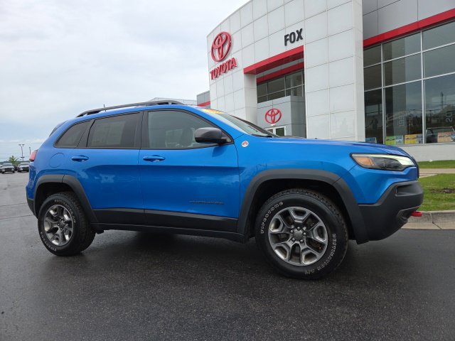 Used 2019 Jeep Cherokee Trailhawk w/ Cold Weather Group AWD/4WD 360° Tour