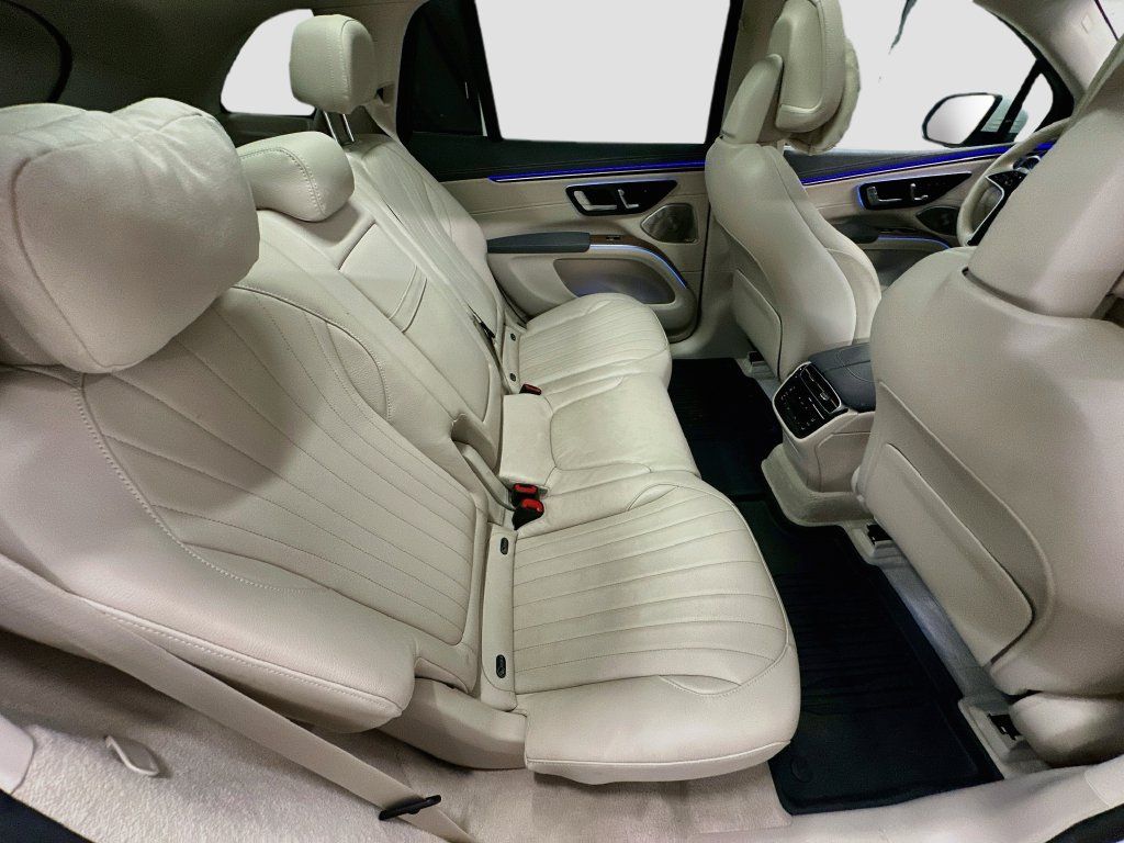 Certified 2023 Mercedes-Benz EQS 580 4MATIC SUV image 28